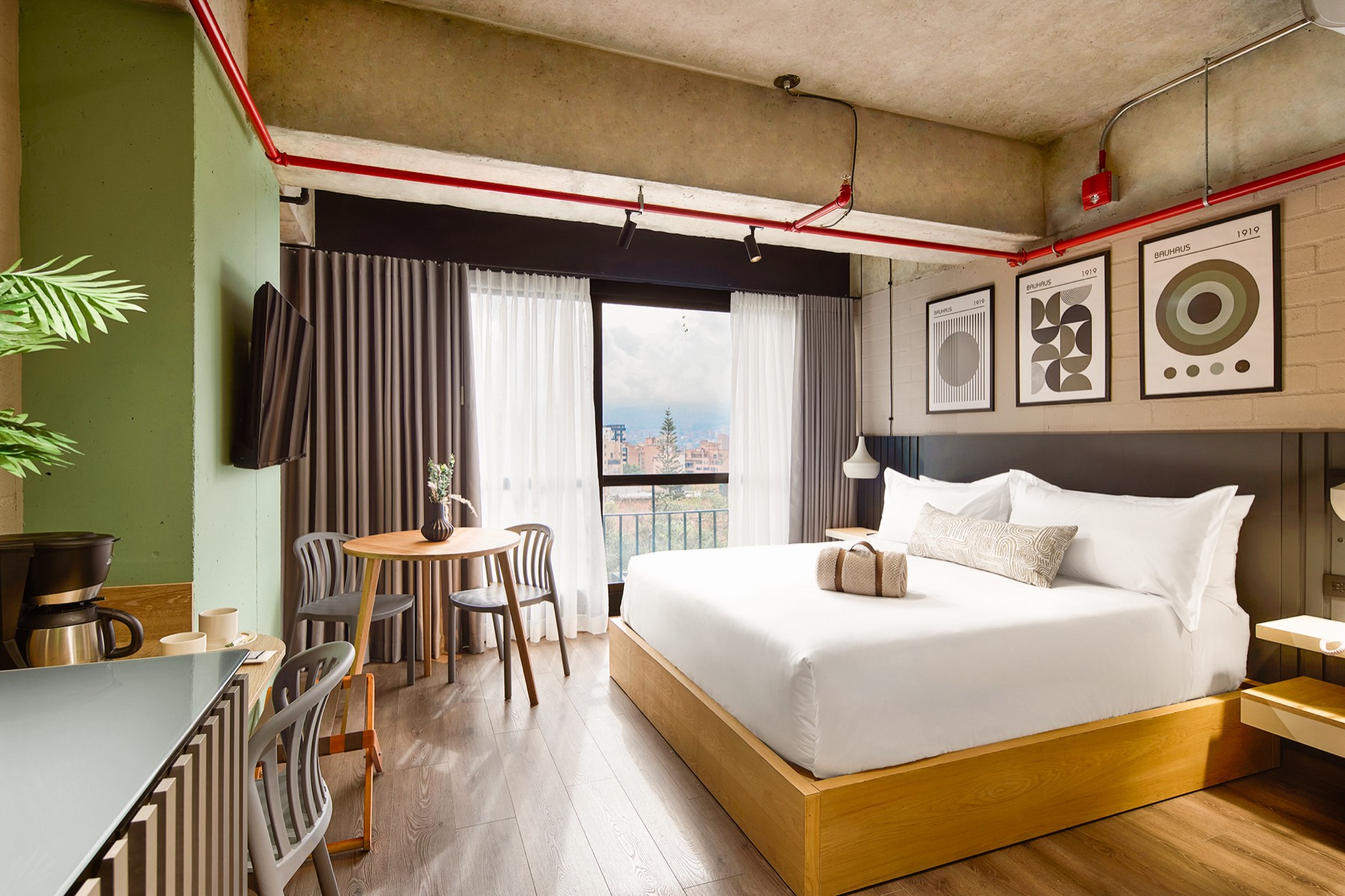 Suite at Urbit Garden Hotel Medellín